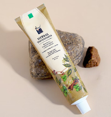 Isha Life Herbal Toothpaste - 150 GM