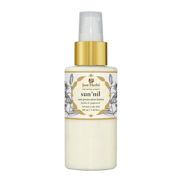 Inatur Illuminating Vitamin C Sunscreen SPF50