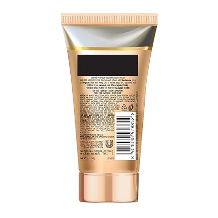 Lakmē Absolute Perfect Radiance Intense Brightening Face Wash - 50 GM