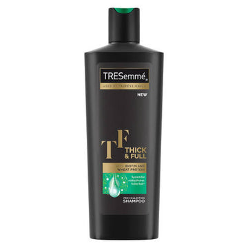 The Derma Co 10% Cica-Glow Face Serum for Glowing Skin