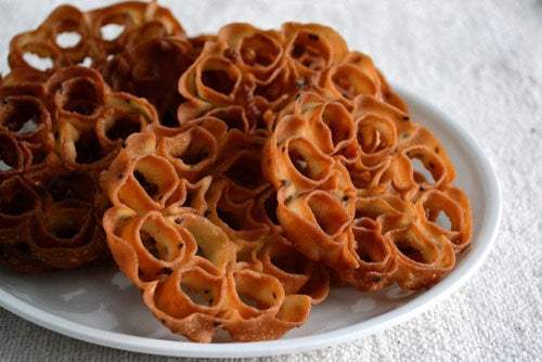 Malgudi Sweets Achu Murukku / Gulabi Puvvulu / Achapam